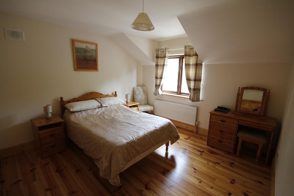 Macreddin Rock Bed & Breakfast Aughrim Luaran gambar