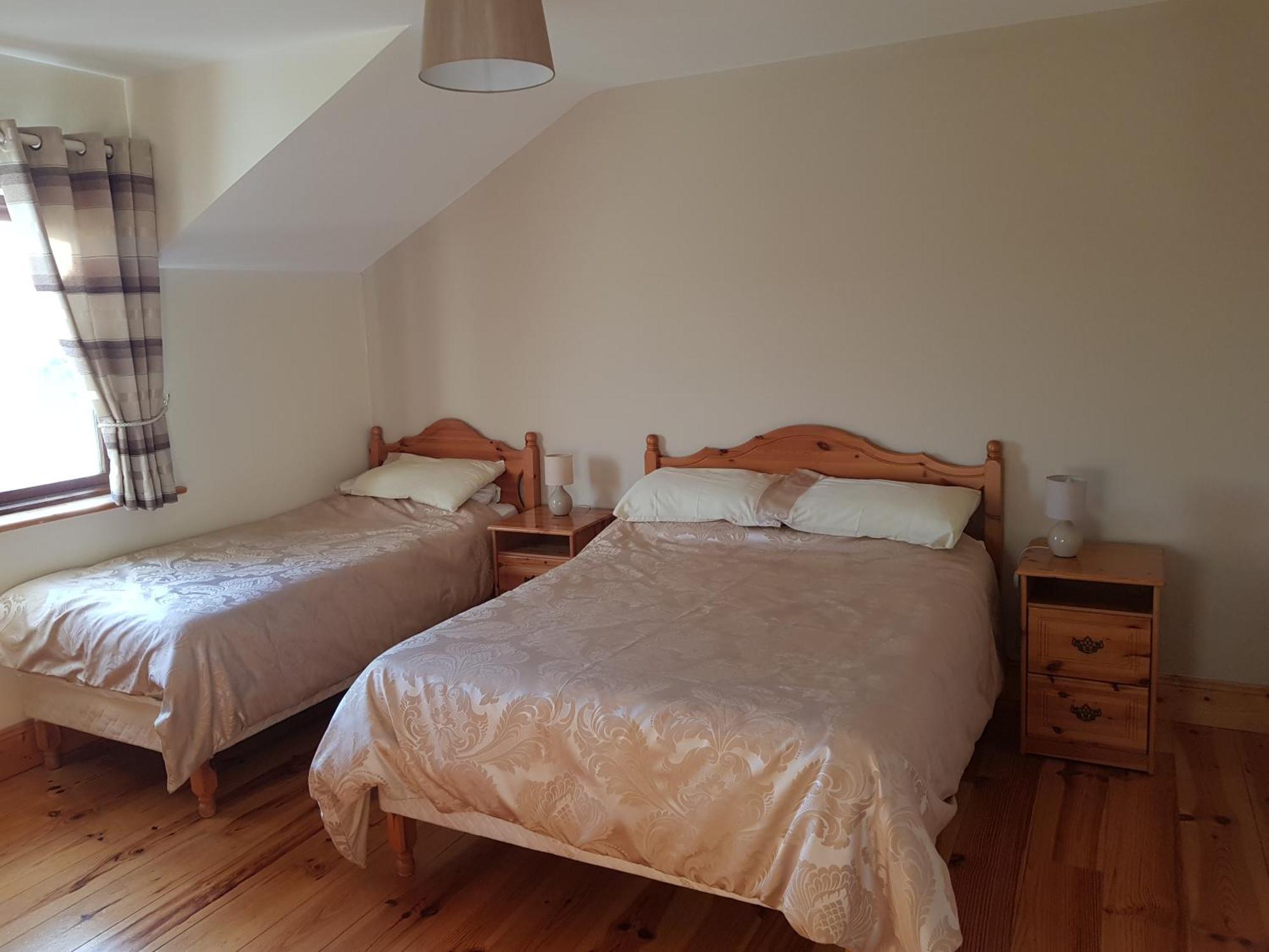 Macreddin Rock Bed & Breakfast Aughrim Luaran gambar